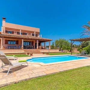 https://villa-finca-can-guillem-boquet-with-private-pool-and.allmallorcahotels.com